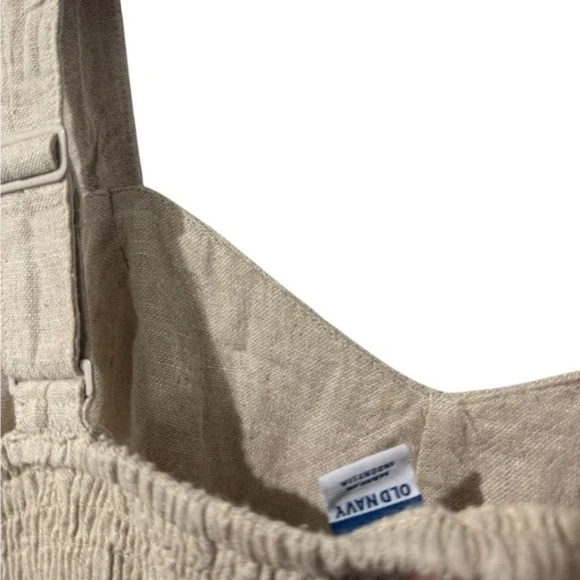 OLD NAVY Fit & Flare Linen-Blend Jumpsuit - Picture 8 of 11